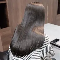 髪質改善ナノケラトリートメント⭐️癖や広がりを抑え、圧倒的に持ちの良い艶々サラサラの美しい髪を手に入れましょう✨