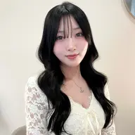 【エクステ🪽】暗髪シールエクステ80枚(胸下​〜​おへそ間/馴染ませカット込/巻き込/19時以降+¥1000)