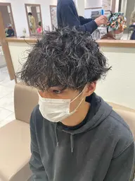 【1日3名様限定❗️】大人気！メンズデザインお洒落パーマ＋2step補強トリートメント