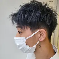 【メンズカット】カット+ブルーブラックカラー(ブリーチこみ)+トリートメント