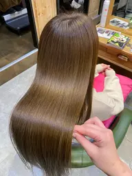 カット➕前髪縮毛矯正➕2stepトリートメント🌷