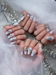 オフ込み🩷【ジェルド派手MAX】アートもパーツも10本やり放題♪