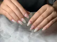 シンプルデザイン（持ち込みOK／デザイン4​〜​6本）¥6,800