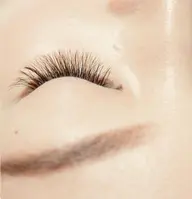 【ミニモ特別！！裏メニュー♪】軽くてふわふわのLEDボリュームラッシュ　100束（片目60束）