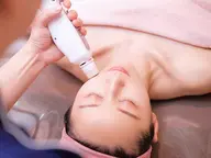 【顔再生リフティング】サーマトリックス 300ショット+小顔コルギ+EGFパック 90分