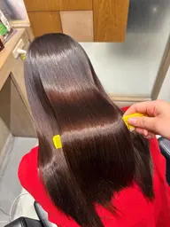 【自社限定パールプラチナトリートメント🪽】髪質改善トリートメントで艶のある髪に🐰（シャンプーブローセット込み）