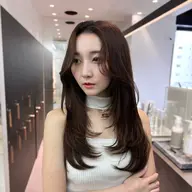 🚨11.12月限定🈹🚨1日3名様❣️土日祝限定❣️似合わせカット【無料】＋うる艶カラー＋超音波トリートメント