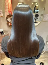 カット➕艶髪髪質改善ストレート➕トリートメント