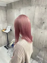 根本が気になる方🌟🌫️リタッチブリーチ🌫️リタッチブリーチ➕ケアカラー➕補修ケラチントリートメント🫧