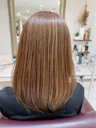 サラッとまとまるナチュラルストレートコース