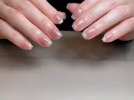 チークフレンチマッグネット💅 Stone ２個無料💞ご予約の際にオフ有無、亀裂、希望長さ出し本数を教えてね。