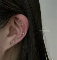 《ミニモ限定》カット＋カラー+耳つぼジュエリー💎＋トリートメント💕（💎耳ツボジュエリー8粒）