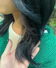 カット(女性・ミディアム〜ショート(耳にかかる程度))+ワンカラー(ブリーチ×)