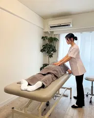 《Google口コミ投稿お約束》《20歳以上限定》小顔矯正と骨盤矯正➕お悩み別オプション50分15900円→0円