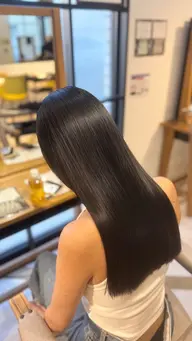 【🌧5月特別価格🌧】🫧艶髪🫧💎縮毛矯正‪➕保湿Tr💎
