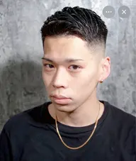 カット　スキンフェード　シャンプー