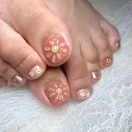 【オフあり】フットやり放題🦶持ち込みデザイン🙆‍♀️角質ケア10分付き🛁現金のみ