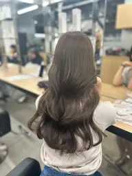 『minimo期間限定メニュー🎀💕』ブリーチなしWカラー×髪質改善トリートメント🫧⟡.*