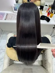 カット✂︎+ダメージレス縮毛矯正☘️+水素トリートメント🫧