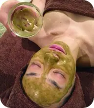 スピキュール配合ハーブピーリング(剥離なし)