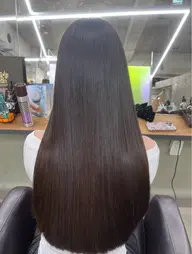 【縮毛矯正🌟】𝑇𝑂𝐾𝐼𝑂 𝑑𝑒 𝑆𝐼𝑁𝐾𝐴ストレート(TR込み)+メンテナンスカット無料☘️