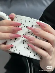 [チップスカルプ]🎀カラーグラデーション+パーツ2個(ベースあり)🎀