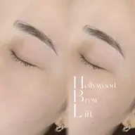 毛流れを整えて癖を改善⟡.*ハリウッドブロウリフト🪄 メンズにもオススメ◎