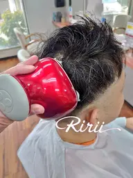 カット込みエイジングスカルプコース 潤いを守りながら毛穴の皮脂汚れを落とし頭皮環境を整え頭皮と白髪にアプローチ