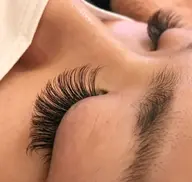 【オフ込】ボリュームラッシュ160束🍒(アイシャンプー付)