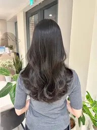 透明感たっぷり🫧イルミナカラー +Aujuaクイックトリートメント付き