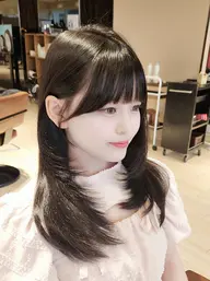 【平日限定🥀】❣️透明感カラー➕AFLOATオリジナルトリートメント➕小顔顔周りカット❣️