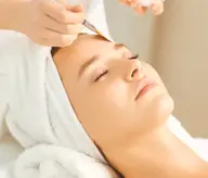 ツヤ肌☆スキンコンディショニング×細胞活性美容液導入