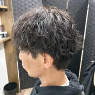 カット+波巻きパーマ