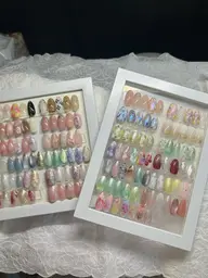 ハンドネイル　定額デザイン　　マグネットネイル