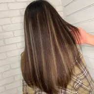 💖4月クーポン💖カット✖️縮毛矯正ストレート✖️トリートメント🪽💕