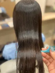《美髪》縮毛矯正+似合わせカット