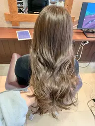 似合わせカット💇‍♀️+似合わせカラー👼Aujua4step treatment👼※リピーター様+¥1100