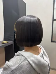 【レディースcut】カット/切りっぱなしBobで小顔効果/まとまりやすくお手入れやスタイリングが簡単に出来る!