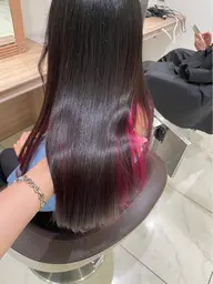 【💞平日レディースU24限定💞】🌟ミニモ学割🌟インナーカラー➕髪質改善（施術時間150分前後🍀.*）