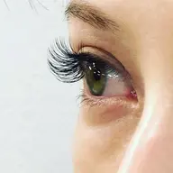 大人女子のナチュラルエクステ(アイパック付)(オフ無料＊LEDエクステのオフは承れません)(80​〜​120本前後)