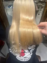 【髪質改善🩵】極艶ピコトリートメント＋生ケラチン＋超音波アイロン＋キューティクル強化トリートメント