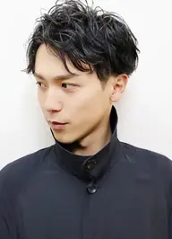 【朝のセットが簡単】メンズカット＋メンズパーマ 【頭皮&毛髪ケア付き】