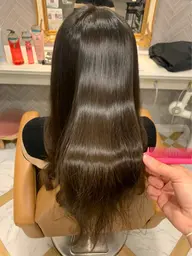 ❄️湿気に負けない髪へ❄️ 前髪縮毛＋1step treatment🫧🧼 韓国ヘア/サラツヤ/髪質改善ストレート