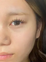 【3月限定価格‼️】LEDマツエク100本 ＋ 美容コーティング付き☘️💘（オフ別途＋550）