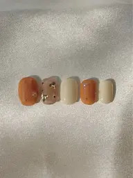 【オフなし】＊練習モデル＊アート2本(ホロフラワー)