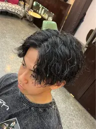 カット＋最先端パーマ＋眉毛カット＋炭酸ケア