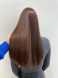 【🍀湿気対策うる艶髪🍀】カット+髪質改善ストレート+うる艶フローディアTR🩵