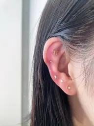 耳ツボジュエリー💎練習モデル