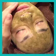 《🌿ハーブピーリング🧖🏻》肌質改善🦋痛み・剥離・ダウンタイムなし！ほとんどのお肌の悩み🆗