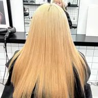 【カットなし】ケアブリーチ🥣💊＋カラー 🖍